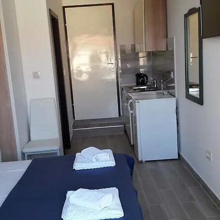 Guesthouse Nihada Punat Exterior photo
