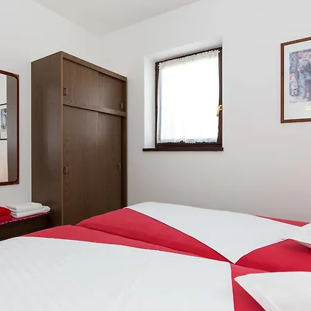 Guesthouse Nihada Punat Exterior photo