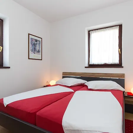 Guesthouse Nihada Punat Exterior photo