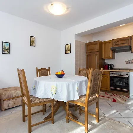 Guesthouse Nihada Punat Exterior photo