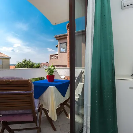 Guesthouse Nihada Punat Exterior photo