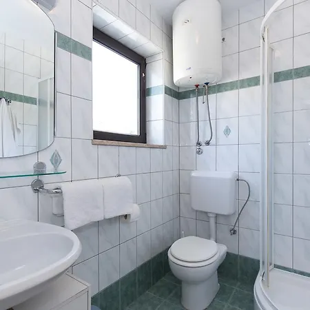Guesthouse Nihada Punat Exterior photo