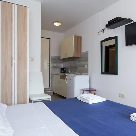Guesthouse Nihada Punat Exterior photo