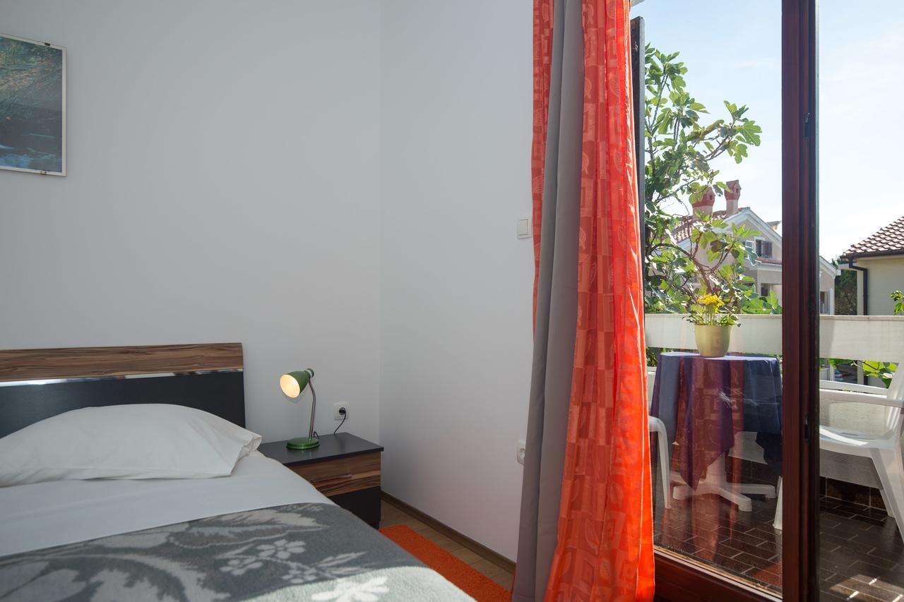 Apartment Nihada Punat