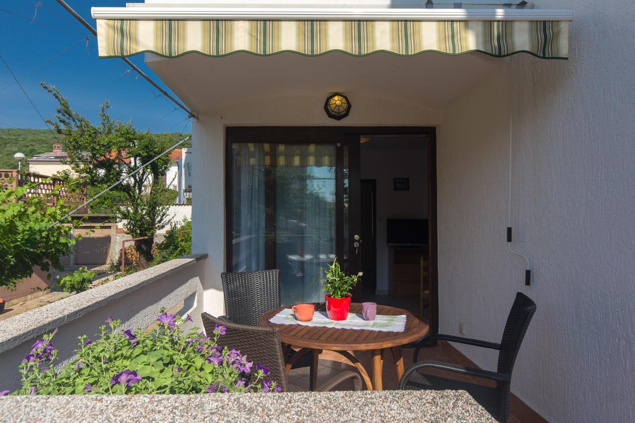 Apartment Nihada *