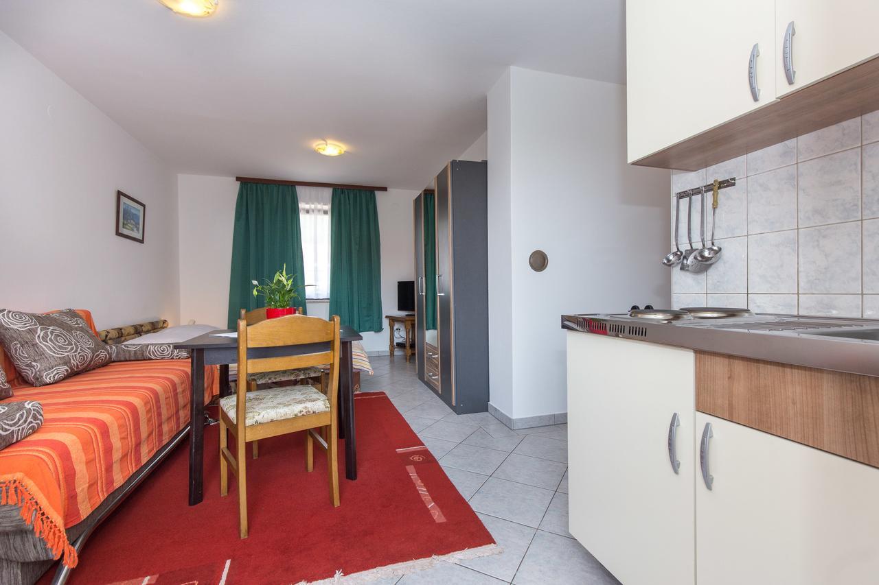 Apartment Nihada